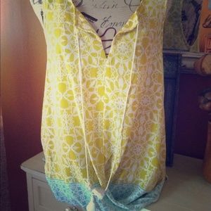 NWT LoveStitch Bright Vibrant Blouse Small